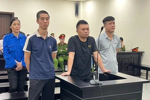 Vụ 2 cựu công an cho vay lãi nặng, ghi lô đề: Tòa chỉ ra thiếu sót của cơ quan điều tra 