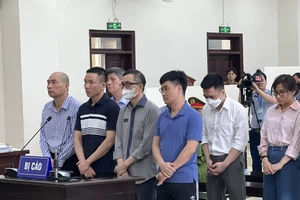 VKS đề nghị bác yêu cầu đòi 54 sổ tiết kiệm của mẹ và vợ ông chủ Việt Á