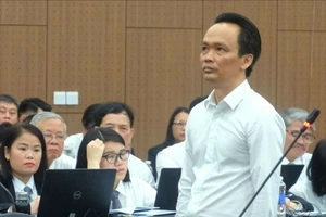 Bị cáo Trịnh Văn Quyết khóc hối hận vì nhiều người thân rơi vào vòng lao lý