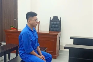 3 thanh niên Việt Nam bị đường dây lừa đảo nước ngoài ép giả gái trên Facebook 