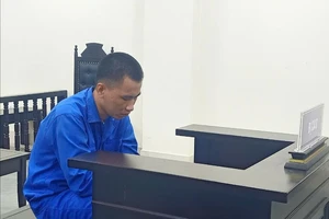 Người đàn ông tống tiền bằng clip nhạy cảm bị xét xử ở vụ án thứ 2