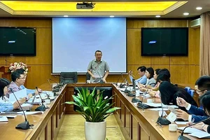 Cục Kiểm tra văn bản họp về quy định 'người dân ghi âm ghi hình giám sát CSGT'