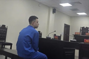 Thua bạc, bị cáo bắt cóc em họ để chiếm đoạt tiền