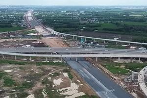 Phó Thủ tướng chỉ đạo đẩy nhanh tiến độ cao tốc Bến Lức - Long Thành và Biên Hòa - Vũng Tàu