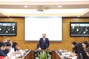 Việt Nam học tập kinh nghiệm nước ngoài về luật sư công