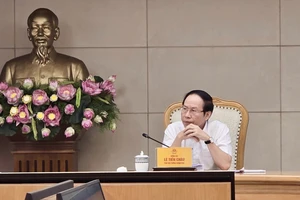 Phó Thủ tướng Lê Tiến Châu chủ trì cuộc họp về Dự án Luật Luật sư (sửa đổi)