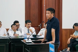 Tạm dừng phiên tòa vụ sân bay Nha Trang để ông chủ Phúc Sơn thỏa thuận với khách hàng