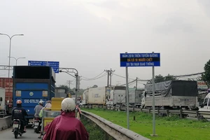 Cẩn trọng tối đa khi lưu thông qua cầu vượt Trạm 2