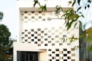 Caro House xây hướng phía Tây vẫn thừa sức mát