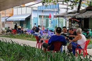 Quận 8: Xử nghiêm tình trạng chiếm dụng dạ cầu