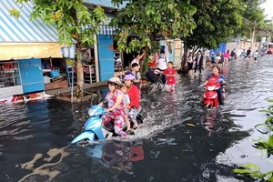 TP.HCM: Nhiều nơi có nguy cơ ngập sâu trong ba ngày