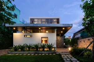 H2 House tránh nắng phía tây mát quanh năm