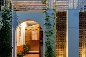 Ngôi nhà cấp 4 có sân sau nhà ai nhìn cũng mê mẩn