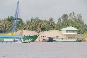 Giải bài toán cát xây dựng cho TP.HCM