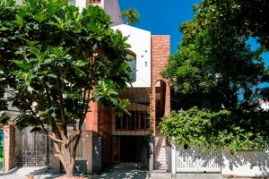 Thiết kế nhà trong nhà đặc biệt ở Đà Nẵng