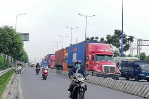 Từ ngày 1-6, TP.HCM mở đợt cao điểm kiểm tra tải trọng xe