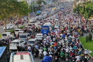 TP HCM: Sẽ xử nghiêm các vi phạm liên quan đường sắt