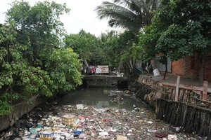 Điểm mặt những dòng kênh đen ở TP.HCM