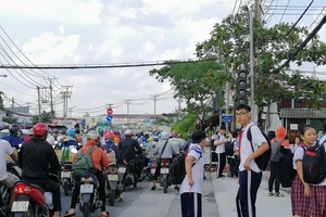 Đề nghị một số trường điều chỉnh giờ vào học, tan trường