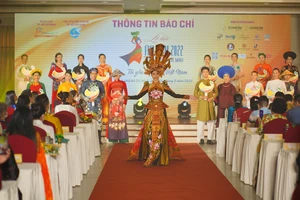 Đặc sắc lễ hội Áo dài ở TP.HCM 2022