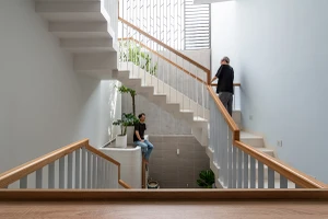 Ngôi nhà xanh lơ cho gia đình 3 người ở quận 8, TP.HCM