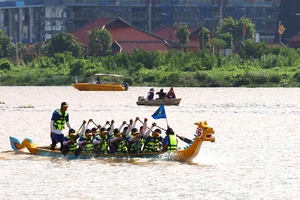 Sôi động giải vô địch đua thuyền truyền thống TP.HCM mở rộng 2023