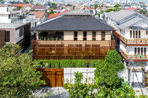 Biệt thự gây trầm trồ bởi vẻ ngoài nổi bật ở vùng ven Sài Gòn