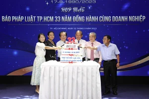 33 năm Báo Pháp Luật TP.HCM đồng hành cùng doanh nghiệp