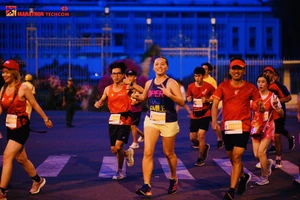 Hơn 15.000 vận động viên chạy trên cung đường đẹp nhất TP.HCM