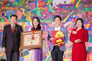 Ngắm bức tranh Doodle quảng bá du lịch TP.HCM 