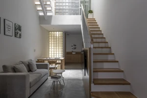 Ngôi nhà thoáng và sáng trong con hẻm ở quận 10, TP.HCM