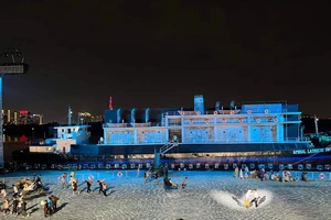 Rao bán vé mời chương trình 'Chuyến tàu huyền thoại' là sai