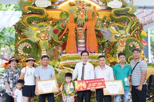 Chiêm ngưỡng tuyệt tác tạo hình trái cây Nam Bộ tại TP.HCM