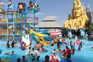 Du khách chơi gì tại TP.HCM dịp lễ 2-9?