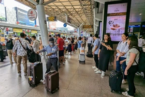 Việt Nam có 3 đường bay bận rộn nhất Đông Nam Á