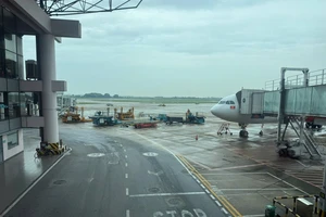 Ảnh hưởng của bão số 3, hàng loạt chuyến bay bị hủy