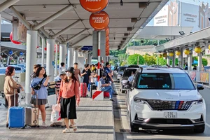 Vì sao sân bay Tân Sơn Nhất, Nội Bài bị xếp cuối bảng về trải nghiệm khách hàng?
