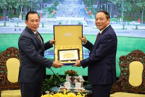 Việt Nam và Campuchia tăng cường hợp tác phát triển du lịch