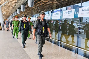 Từ hôm nay, sân bay Tân Sơn Nhất tăng cấp độ an ninh