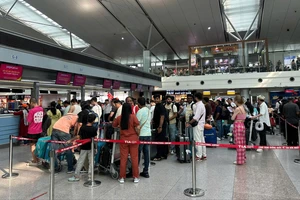 Doanh nghiệp du lịch Việt ứng phó khi khách mắc kẹt ở Trung Đông