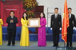 Saigontourist Group đón nhận Huân chương Lao động hạng Nhất lần thứ 2