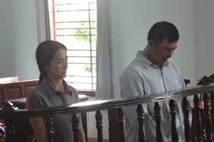 Chủ chứa ép gái bán dâm "làm việc" không nghỉ ngày nào 