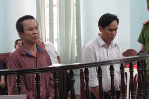 Cắt dán hợp đồng lừa khách hàng, giám đốc bị tù chung thân