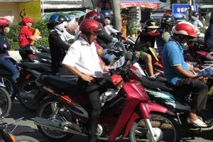 Cần Thơ: Có thí sinh tự chấm bài thi tiếng Anh điểm 10