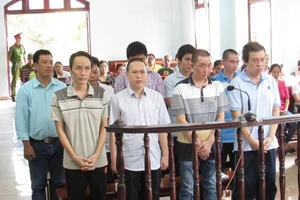 Cần Thơ: Xử tiếp vụ 7 thanh tra giao thông nhận hối lộ