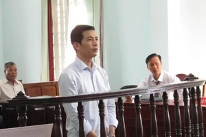 Giám đốc công ty thủy sản lãnh 13 năm tù vì lừa đảo