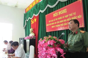 Cần Thơ: Hơn 400 trẻ diện con lai phải được đi học ngay