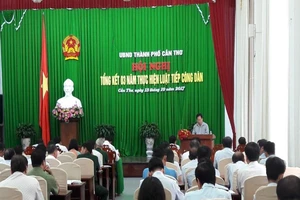 Tốt nghiệp quản trị kinh doanh làm... công tác tiếp dân