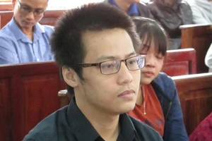 Mê cá độ, giám đốc trẻ đối diện án chung thân