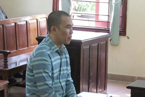 Nhiều năm tố lừa đảo, nhận... kiến nghị tiếp tục làm rõ